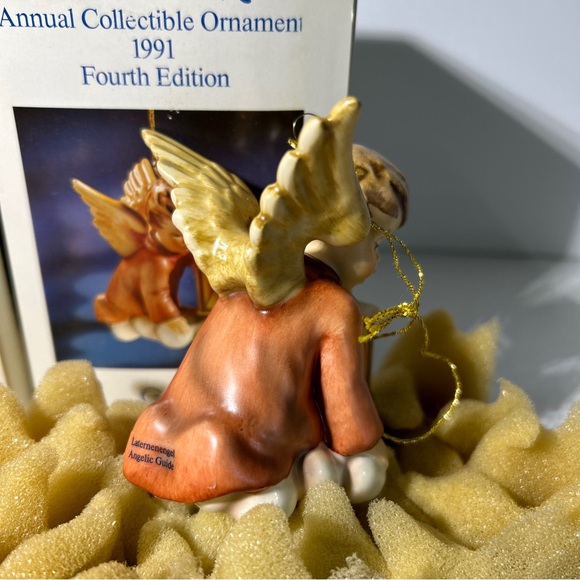 Hummel Annual Ornament 90׳s Lot Of 3 Peace On Earth~Vierte Auflage~Sweet Treats - Picture 3 of 10